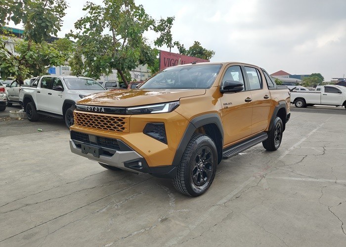 2026 Toyota HILUX TRAVO OVERLAND PLUS DOUBLE CAB