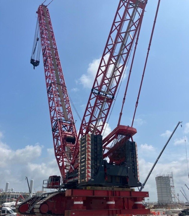 2007 Terex-Demag CC6800 crawler crane