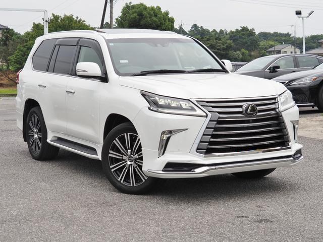 2019 Lexus LX LX570