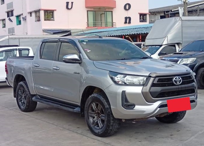 2021 Toyota Hilux Revo