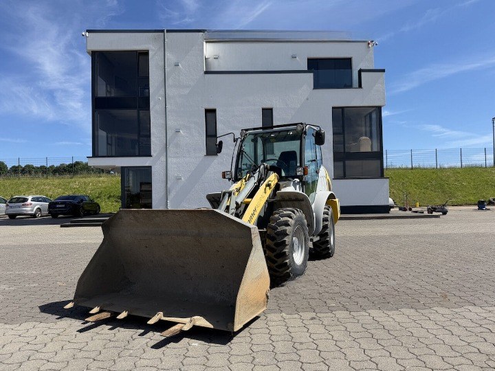 2014 Kramer 680 351 Schnellwechsler Schneeschild Gabeln 1255 St wheel loader