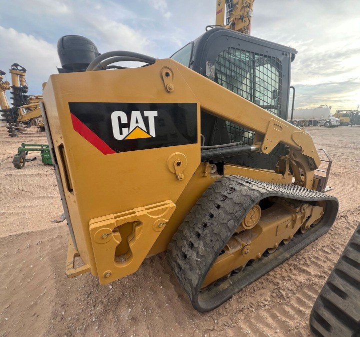 2014 Caterpillar 279D compact track loader