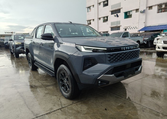 2026 Toyota HILUX TRAVO OVERLAND DOUBLE CAB