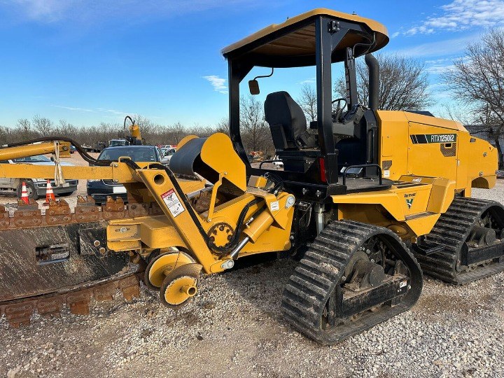 2024 Vermeer RTX1250i2 trencher