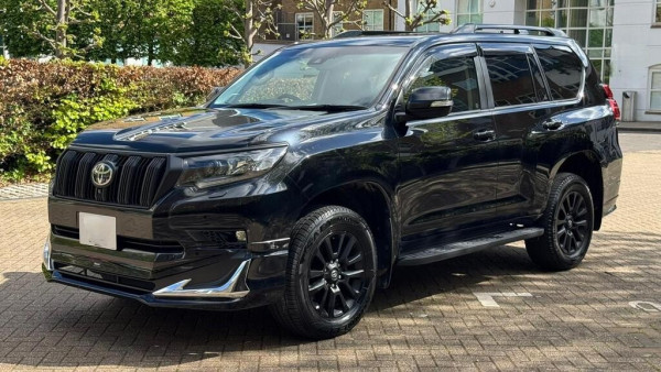 2023 Toyota Land Cruiser Prado
