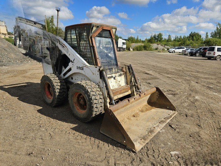 2001 Bobcat 873 skid steer