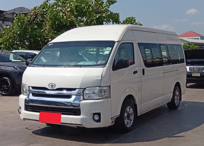 2019 Toyota Commuter