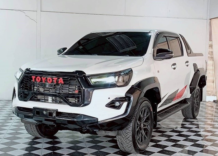 2022 Toyota Hilux Revo